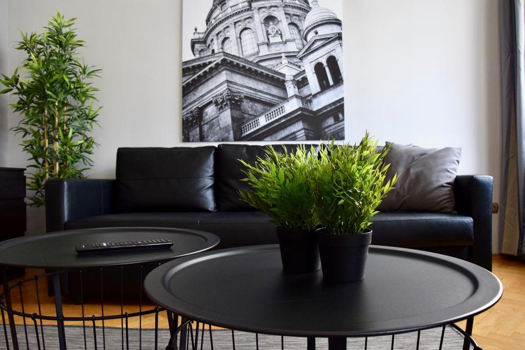 Standerd Apartment By Hi5 - Lovag Family Suites Budapeszt Zewnętrze zdjęcie