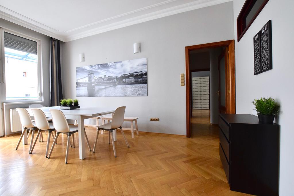 Standerd Apartment By Hi5 - Lovag Family Suites Budapeszt Zewnętrze zdjęcie