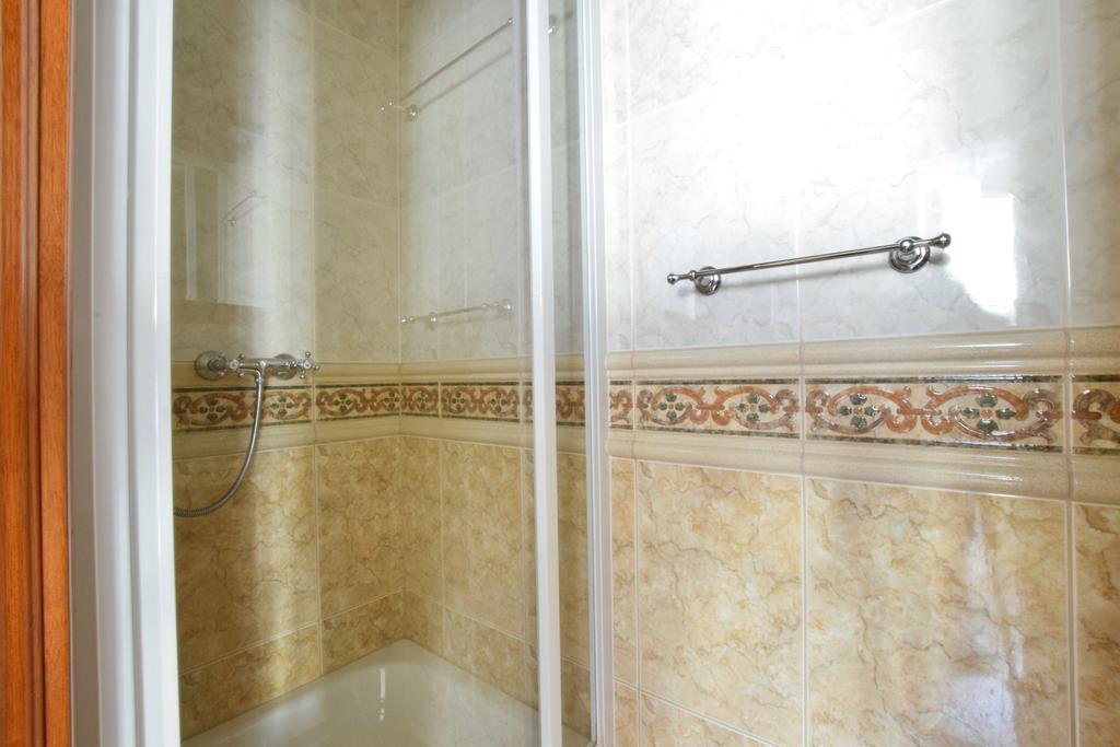 Standerd Apartment By Hi5 - Lovag Family Suites Budapeszt Zewnętrze zdjęcie