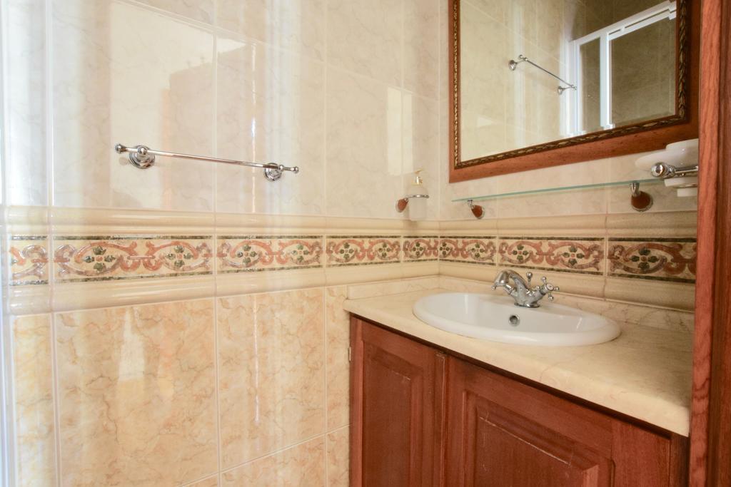 Standerd Apartment By Hi5 - Lovag Family Suites Budapeszt Zewnętrze zdjęcie