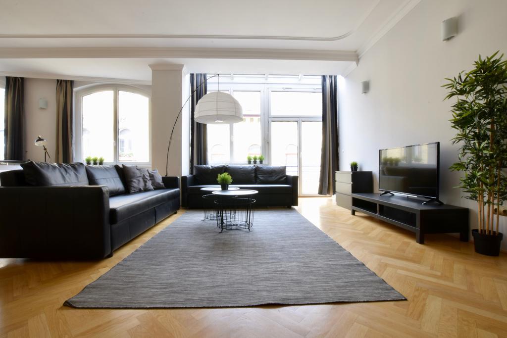 Standerd Apartment By Hi5 - Lovag Family Suites Budapeszt Zewnętrze zdjęcie
