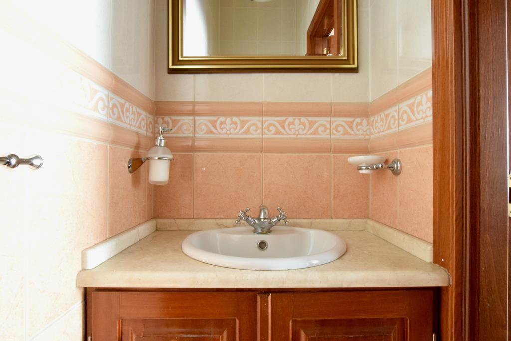 Standerd Apartment By Hi5 - Lovag Family Suites Budapeszt Zewnętrze zdjęcie