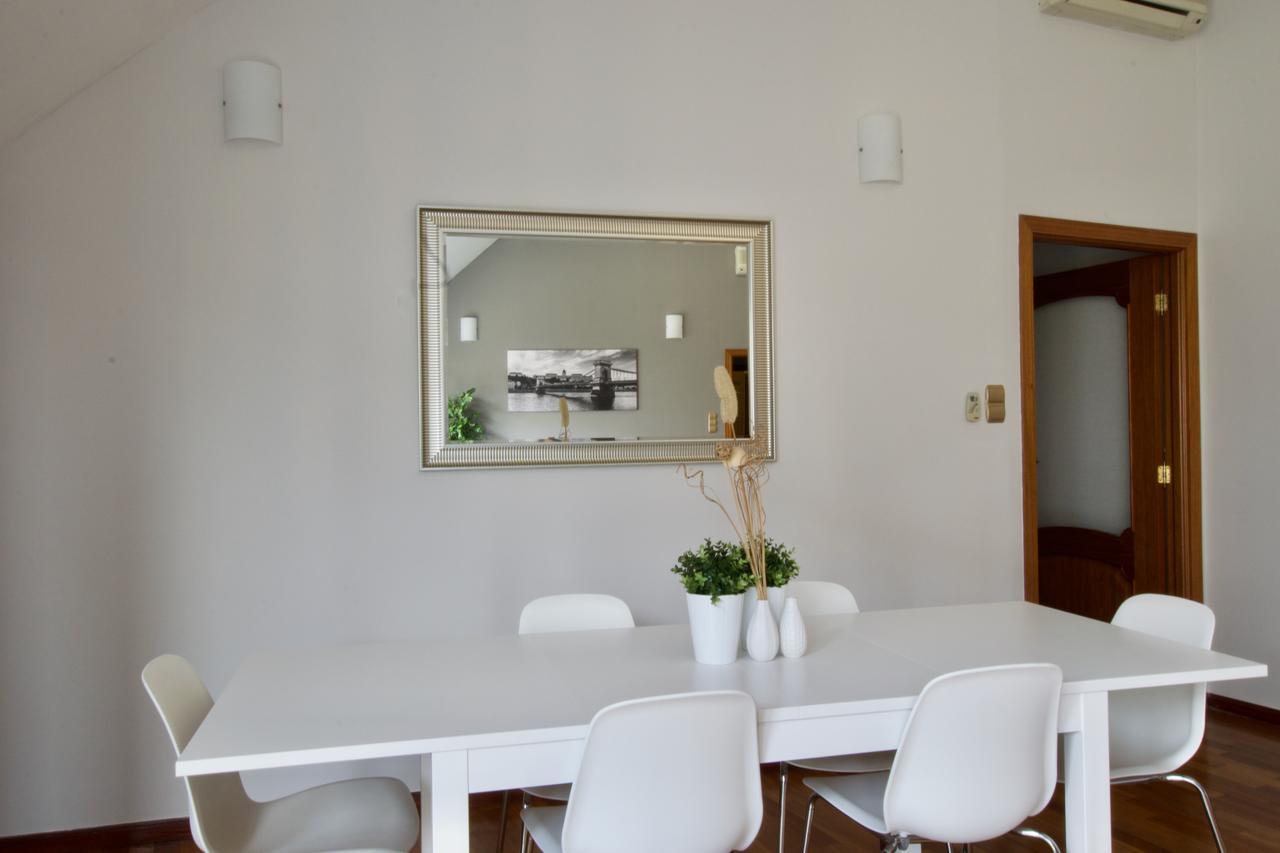 Standerd Apartment By Hi5 - Lovag Family Suites Budapeszt Zewnętrze zdjęcie