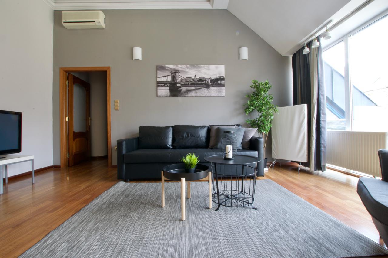 Standerd Apartment By Hi5 - Lovag Family Suites Budapeszt Zewnętrze zdjęcie